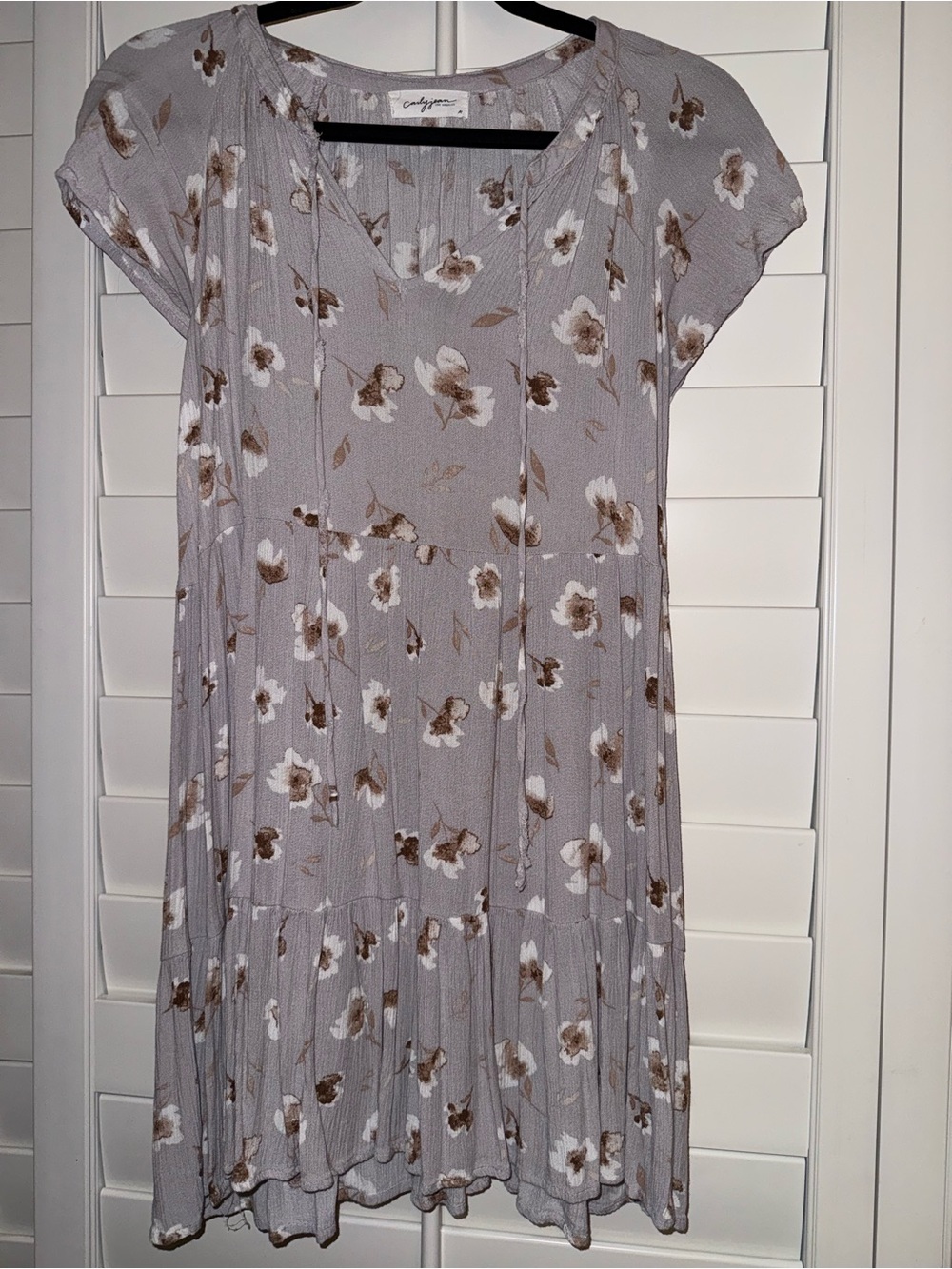 Carly Jean Los Angeles Grey Floral Tiered Midi Dress